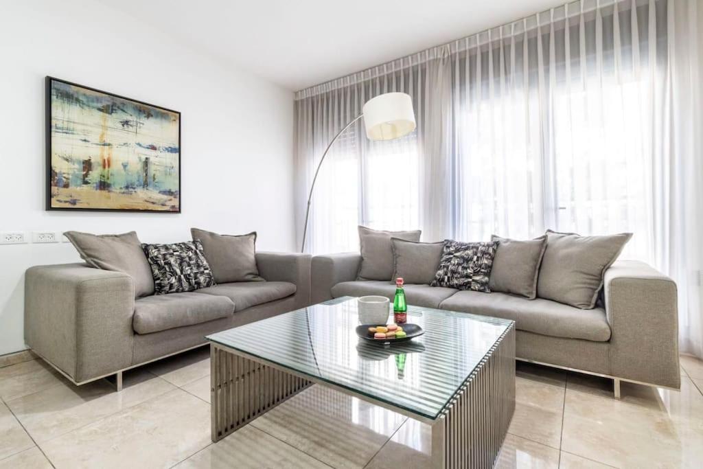 Luxury 3 Bedroom Apt, Harav Kook7 Yerusalem Bagian luar foto