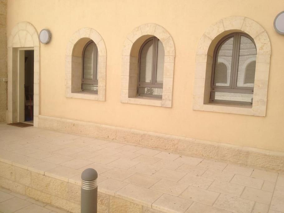 Luxury 3 Bedroom Apt, Harav Kook7 Yerusalem Bagian luar foto